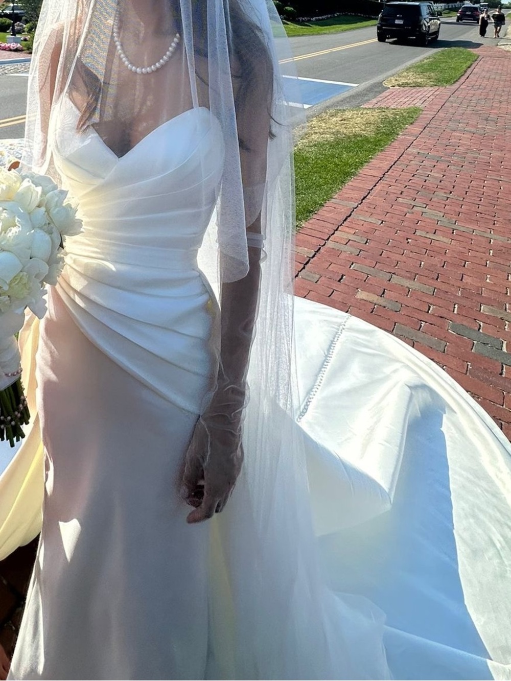 Eva Lendel Lika Wedding Dress w/ Detachable Overskirt Ivory Size 2